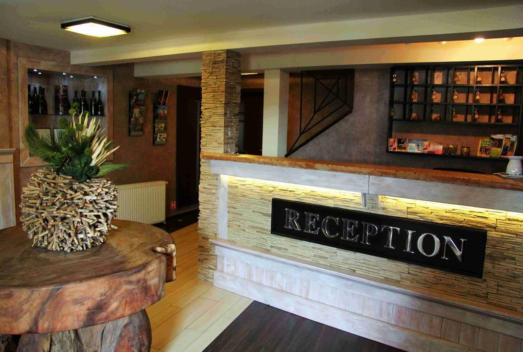 Hotel Jan Moldava Ngoại thất bức ảnh