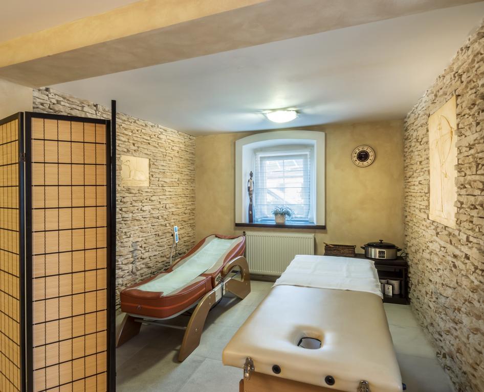 Hotel Jan Moldava Ngoại thất bức ảnh