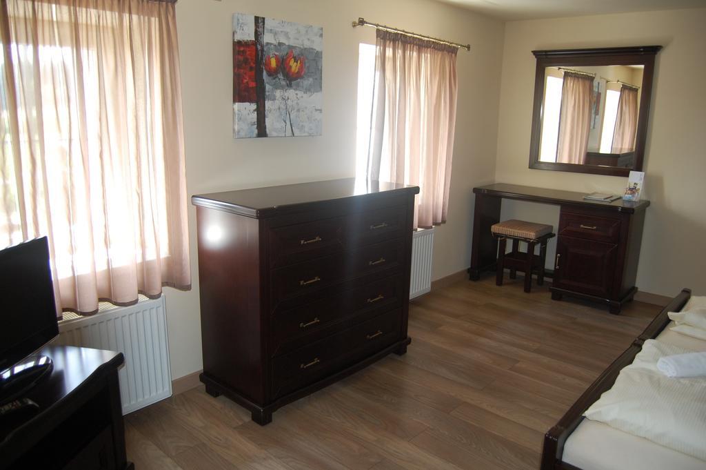Hotel Jan Moldava Ngoại thất bức ảnh