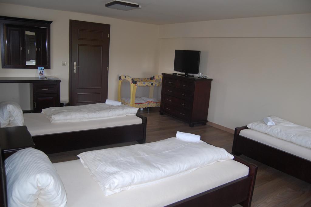 Hotel Jan Moldava Ngoại thất bức ảnh
