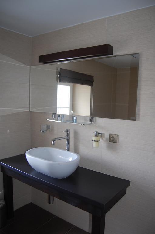 Hotel Jan Moldava Ngoại thất bức ảnh