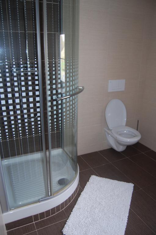 Hotel Jan Moldava Ngoại thất bức ảnh